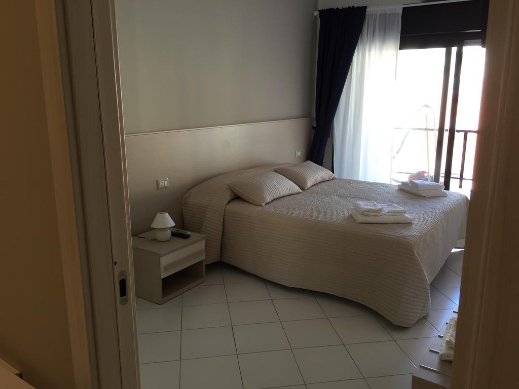 Appartamento 403 เมสซีนา ห้อง รูปภาพ